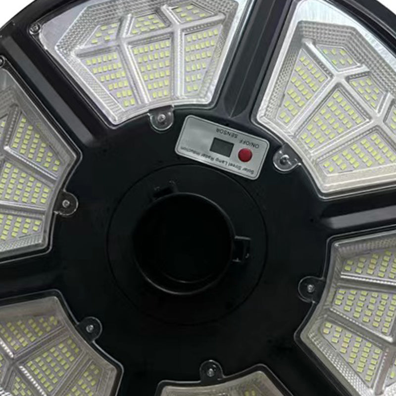 UFO Diamond Garden Light